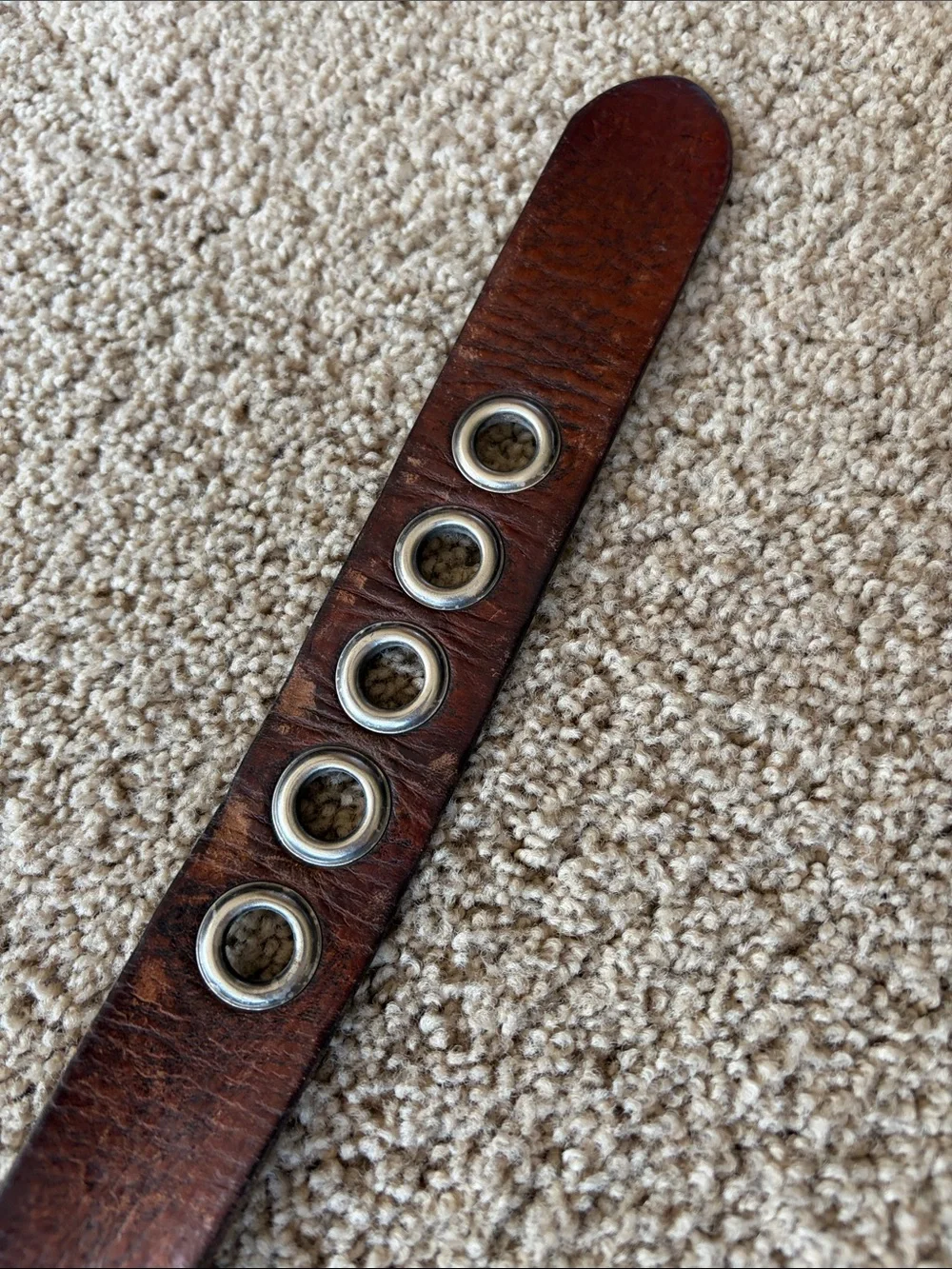 Vintage Genuine Brown Leather Silver tone Buckle And Grommets Mens Belt size 40